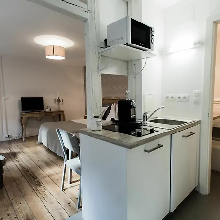 Appartement Des Moulins Apartment *